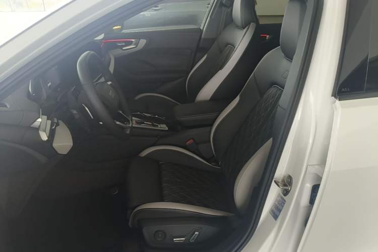 Used Audi A5L 2026 2.0T Sport Plus Left Front Seat