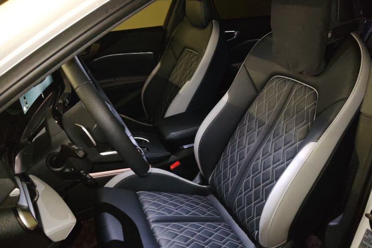 Used Audi A5L 2026 2.0T Sport Plus Left Front Seat