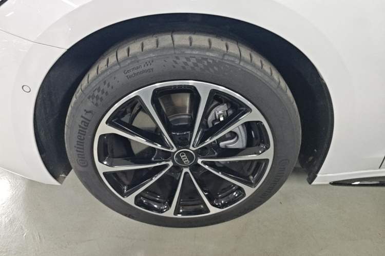 Used Audi A5L 2026 2.0T Sport Plus Left Front Wheel Hub