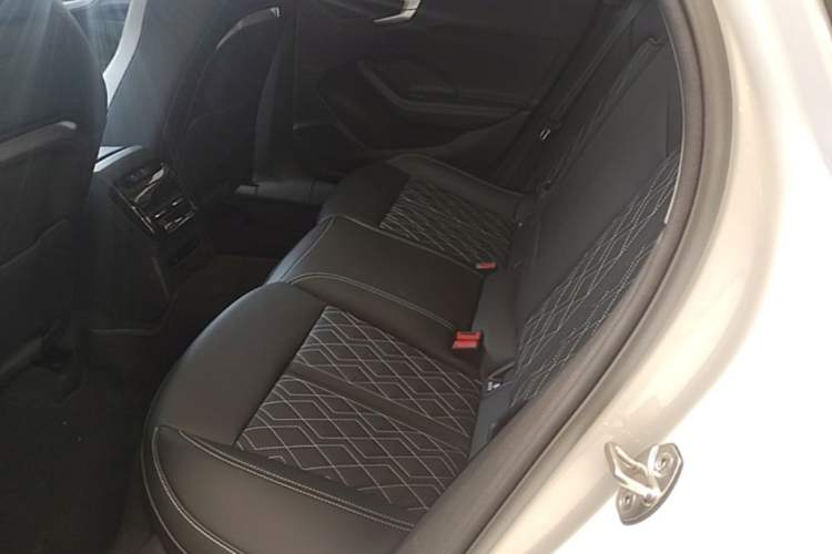 Used Audi A5L 2026 2.0T Sport Plus Left Rear Seat