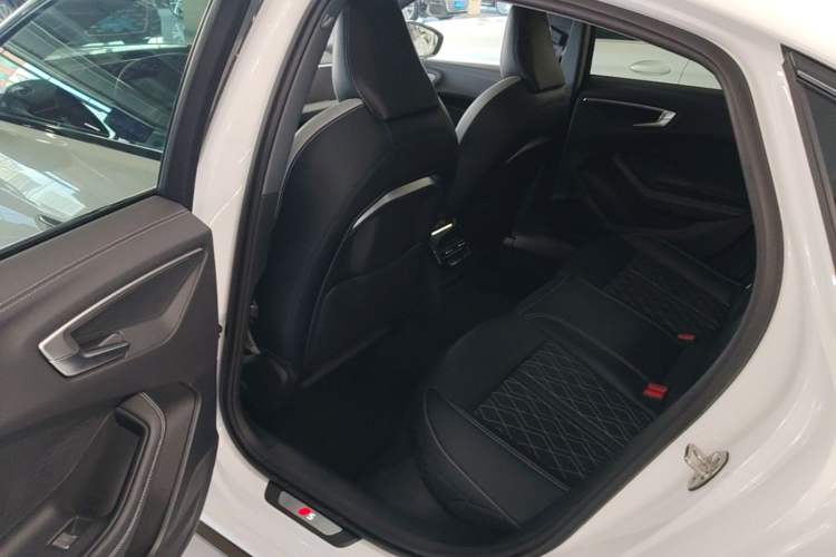 Used Audi A5L 2026 2.0T Sport Plus Left Rear Seat