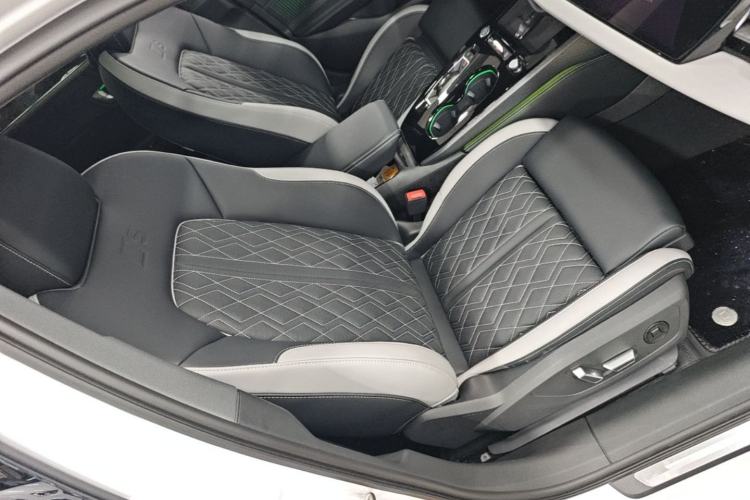 Used Audi A5L 2026 2.0T Sport Plus Right Front Seat