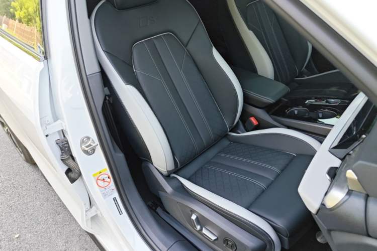 Used Audi A5L 2026 2.0T Sport Right Front Seat