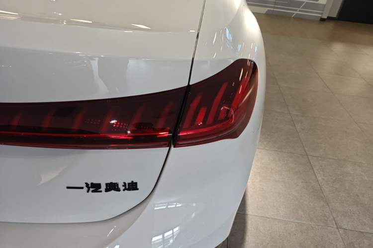 Used Audi A5L 2026 2.0T Sport Plus Right Rear Taillight