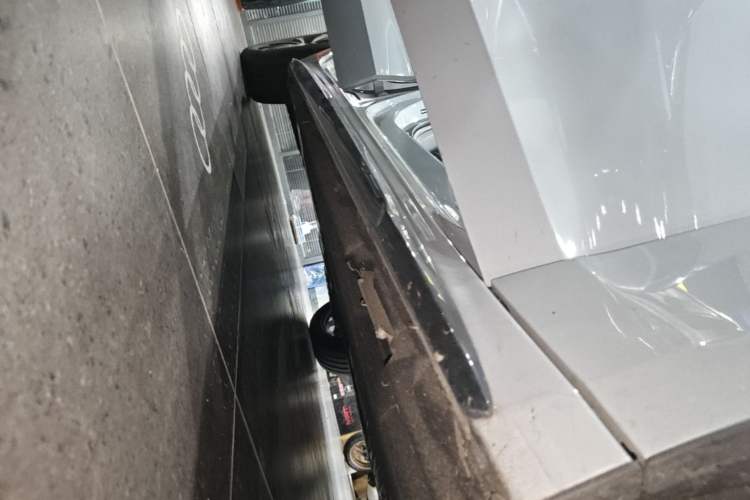 Used Audi A5L 2026 2.0T Sport Right Side Sill
