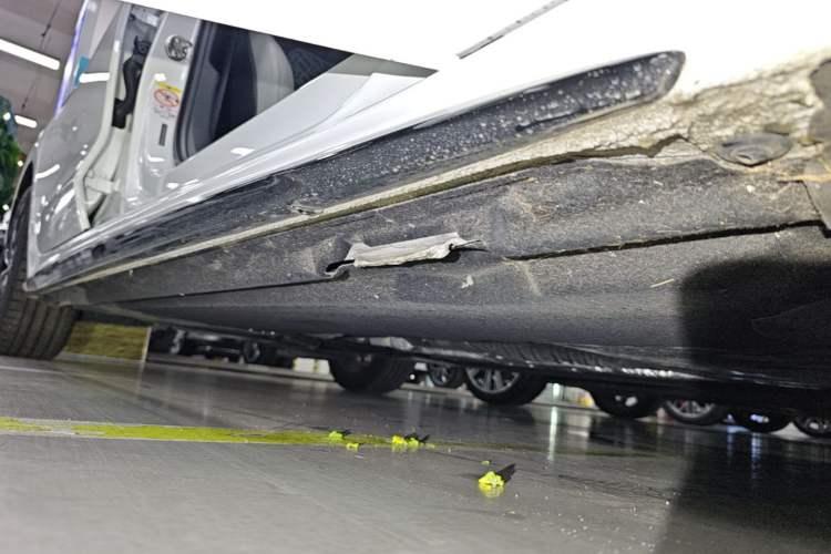 Used Audi A5L 2026 2.0T Sport Plus Right Side Sill