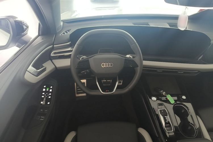 Used Audi A5L 2026 2.0T Sport Plus Steering Wheel