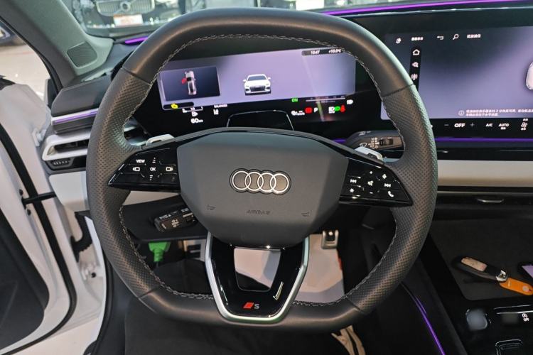 Used Audi A5L 2026 2.0T Sport Plus Steering Wheel