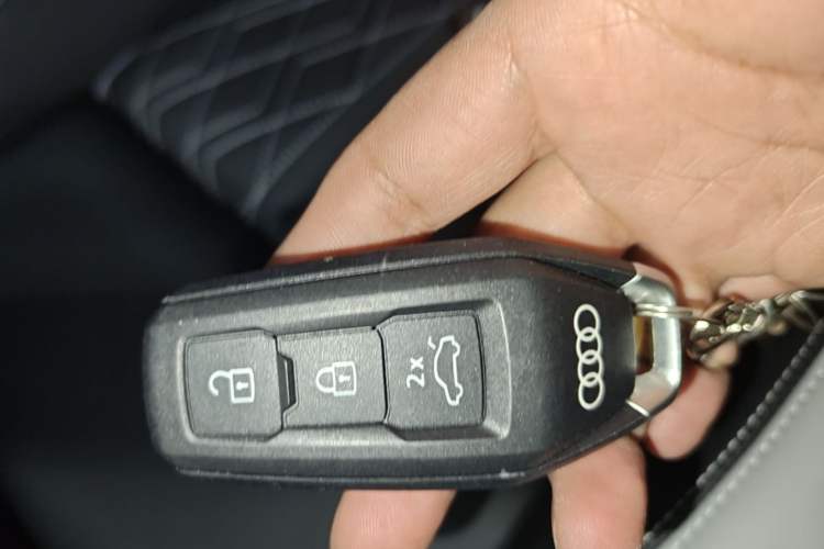Used Audi A5L 2026 2.0T Sport Plus Vehicle Key