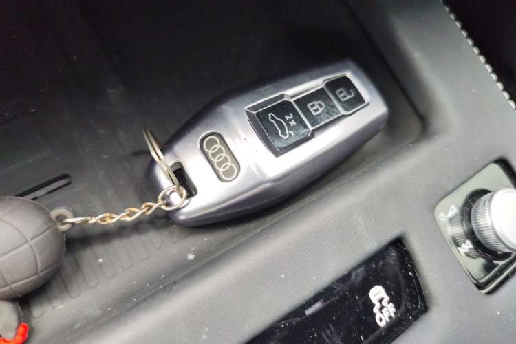 Used Audi A5L 2026 2.0T Sport Plus Vehicle Key