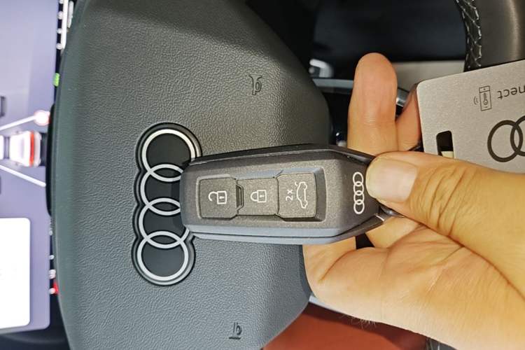 Used Audi A5L 2026 2.0T Sport quattro Vehicle Key