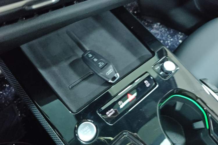 Used Audi A5L 2026 2.0T Sport Plus Vehicle Key