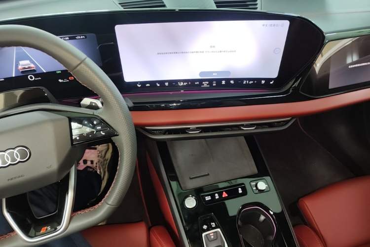 Used Audi A5L Sportback 2026 TFSI 150kW Premium quattro Model Audio And AC Panel