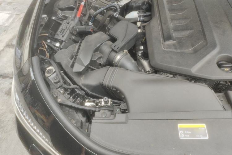 Used Audi A5L Sportback 2026 TFSI 150kW Luxury Edition Engine Bay Right