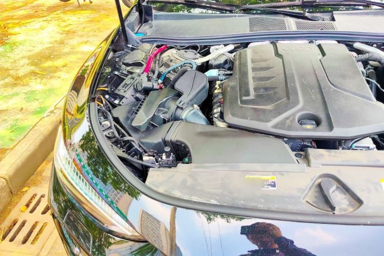 Used Audi A5L Sportback 2026 TFSI 150kW Smart Leading Edition Engine Bay Right