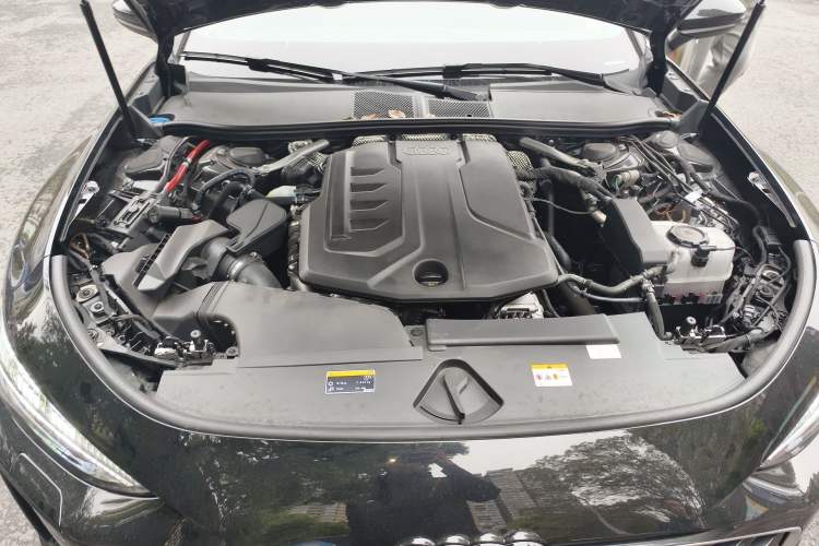 Used Audi A5L Sportback 2026 TFSI 150kW Luxury Edition Engine Bay