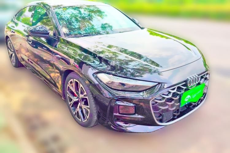 Used Audi A5L Sportback 2026 TFSI 150kW Smart Leading Edition Front Right 45 Deg
