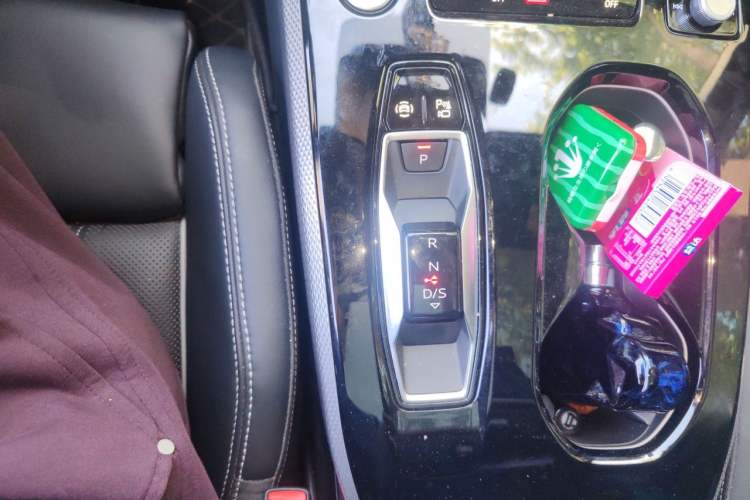 Used Audi A5L Sportback 2026 TFSI 150kW Luxury Edition Gear Lever