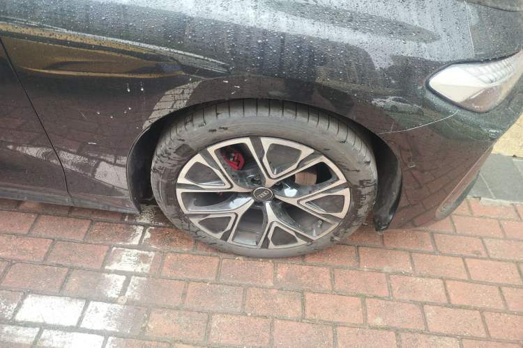 Used Audi A5L Sportback 2026 TFSI 150kW Luxury Edition Right Front Wheel Hub