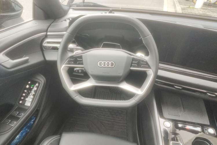 Used Audi A5L Sportback 2026 TFSI 150kW Luxury Edition Steering Wheel