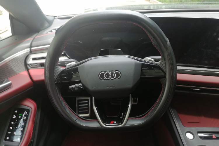 Used Audi A5L Sportback 2026 TFSI 150kW Premium quattro Model Steering Wheel