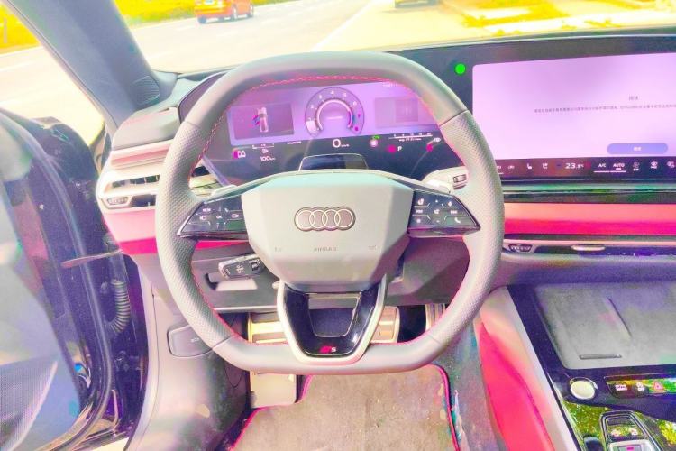 Used Audi A5L Sportback 2026 TFSI 150kW Smart Leading Edition Steering Wheel