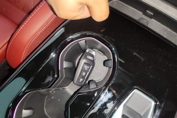 Used Audi A5L Sportback 2026 TFSI 150kW Premium quattro Model Vehicle Key