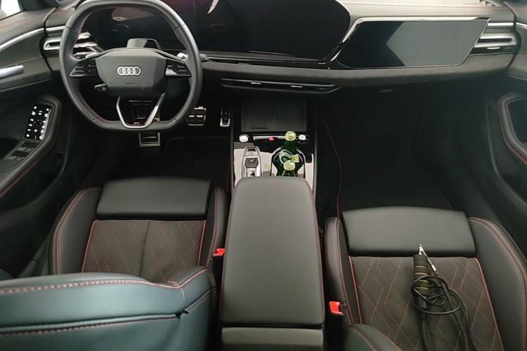 Used Audi A5L Sportback 2026 TFSI quattro 150kW First-Limited Edition Center Console