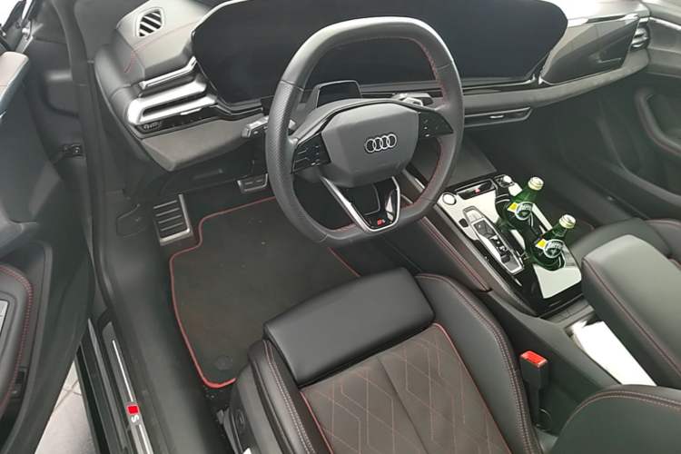 Used Audi A5L Sportback 2026 TFSI quattro 150kW First-Limited Edition Driver Seat