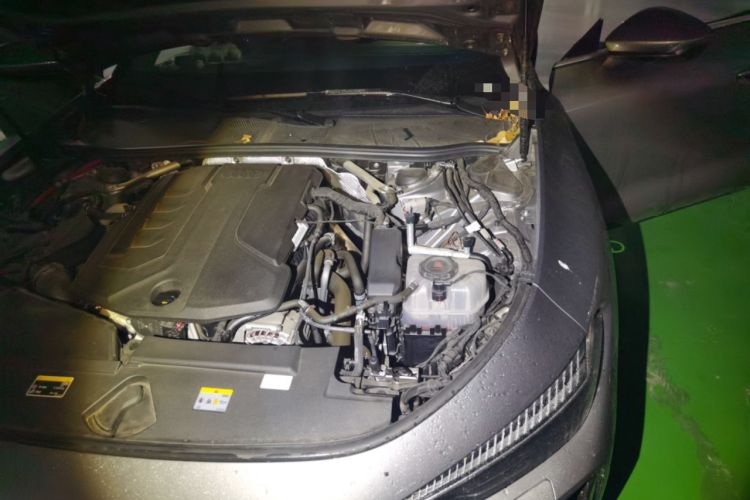 Used Audi A5L Sportback 2026 TFSI 150kW Luxury Edition Engine Bay Left