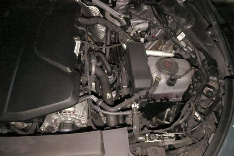 Used Audi A5L Sportback 2026 TFSI quattro 150kW First-Limited Edition Engine Bay Left