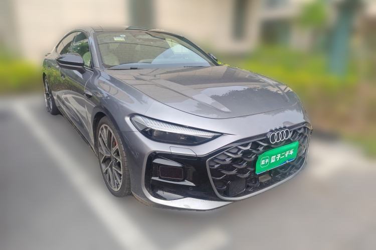 Used Audi A5L Sportback 2026 TFSI 150kW Smart Leading quattro Edition Front Right 45 Deg