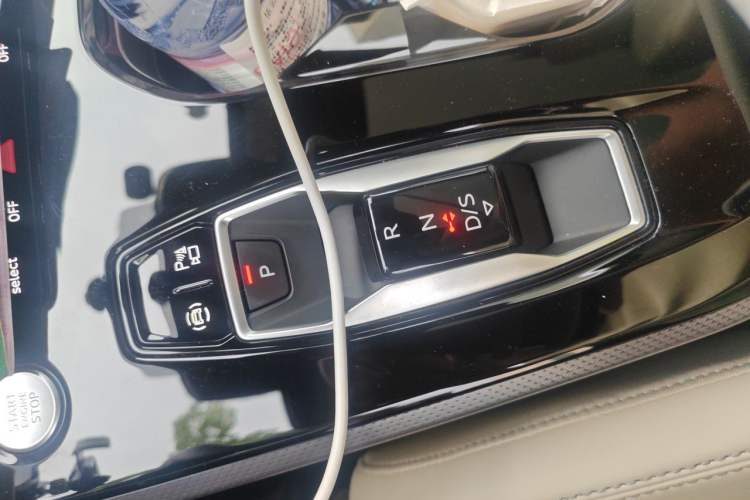 Used Audi A5L Sportback 2026 TFSI 150kW Smart Leading quattro Edition Gear Lever