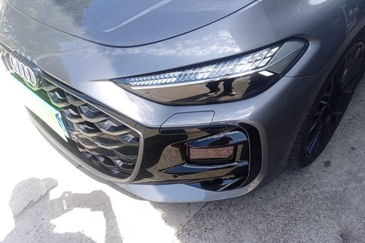 Used Audi A5L Sportback 2026 TFSI quattro 200kW Flagship Zhiyao Model Left Front Headlight