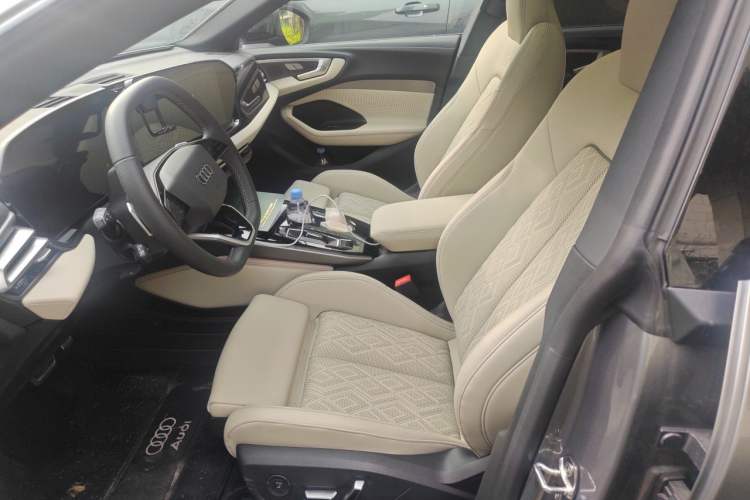 Used Audi A5L Sportback 2026 TFSI 150kW Smart Leading quattro Edition Left Front Seat