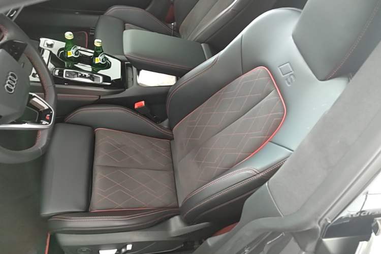 Used Audi A5L Sportback 2026 TFSI quattro 150kW First-Limited Edition Left Front Seat