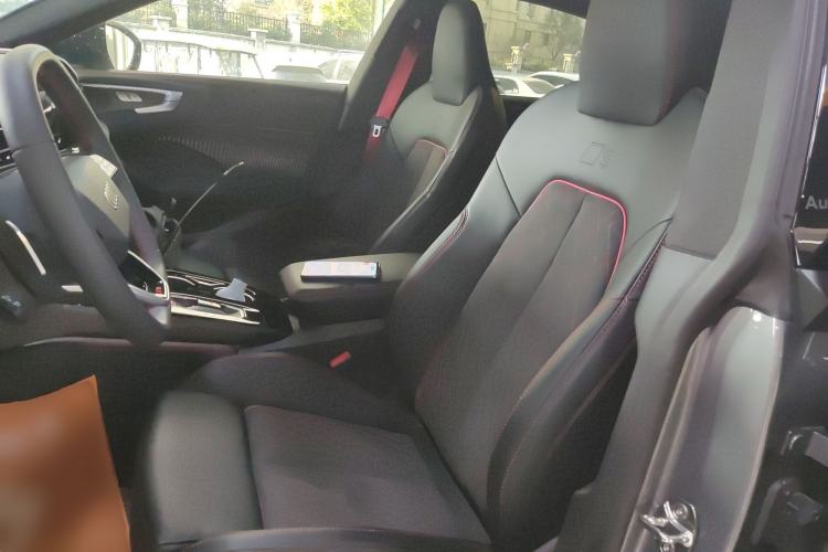 Used Audi A5L Sportback 2026 TFSI quattro 150kW First-Limited Edition Left Front Seat