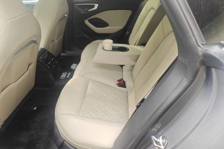 Used Audi A5L Sportback 2026 TFSI 150kW Smart Leading quattro Edition Left Rear Seat