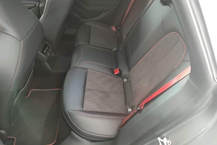 Used Audi A5L Sportback 2026 TFSI quattro 150kW First-Limited Edition Left Rear Seat