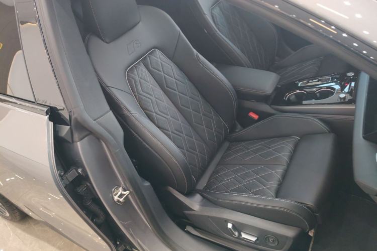 Used Audi A5L Sportback 2026 TFSI 150kW Premium quattro Model Right Front Seat