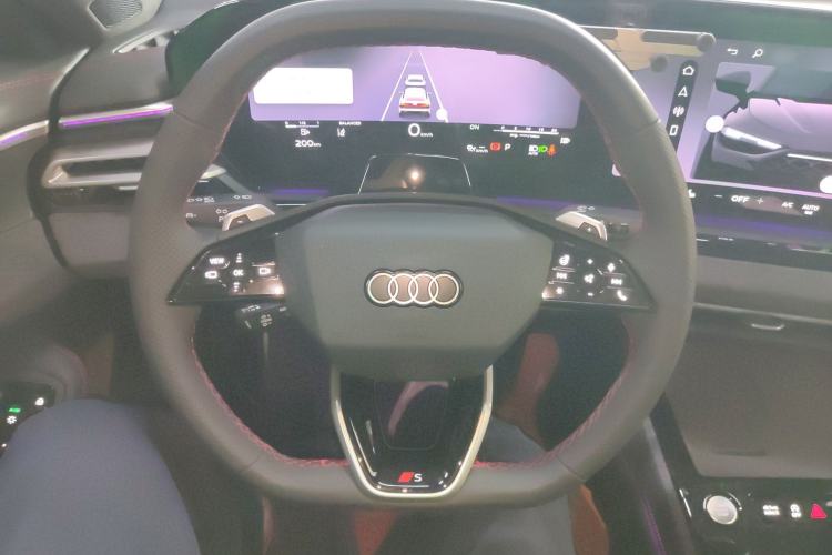 Used Audi A5L Sportback 2026 TFSI quattro 150kW First-Limited Edition Steering Wheel