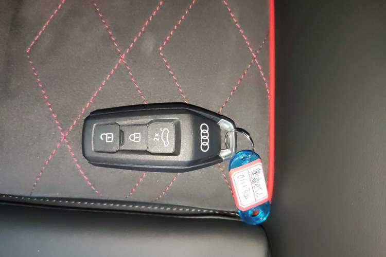 Used Audi A5L Sportback 2026 TFSI quattro 150kW First-Limited Edition Vehicle Key