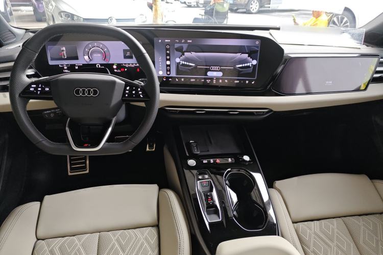 Used Audi A5L Sportback 2026 TFSI 150kW Premium quattro Model Center Console