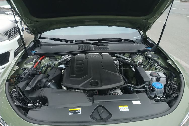 Used Audi A5L Sportback 2026 TFSI 150kW Smart Leading Edition Engine Bay