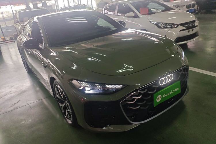 Used Audi A5L Sportback 2026 TFSI 150kW Smart Leading quattro Edition Front Right 45 Deg