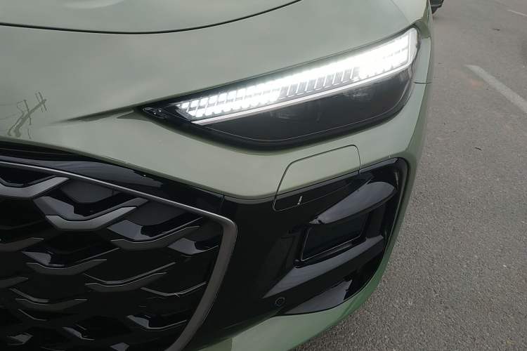 Used Audi A5L Sportback 2026 TFSI 150kW Smart Leading Edition Left Front Headlight