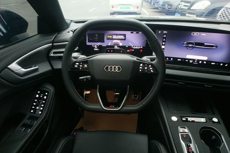 Used Audi A5L Sportback 2026 TFSI 150kW Smart Leading Edition Steering Wheel