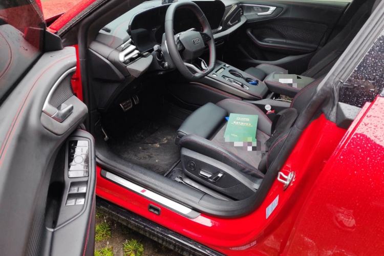 Used Audi A5L Sportback 2026 TFSI quattro 150kW First-Limited Edition Driver Seat