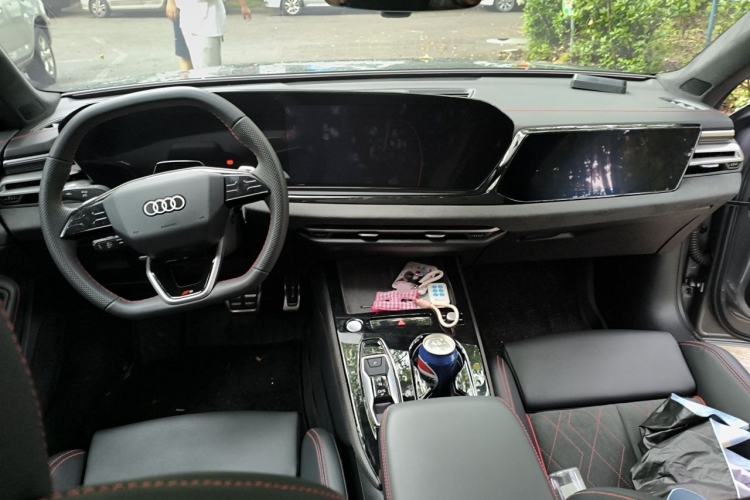 Used Audi A5L Sportback 2026 TFSI quattro 150kW First-Limited Edition Center Console