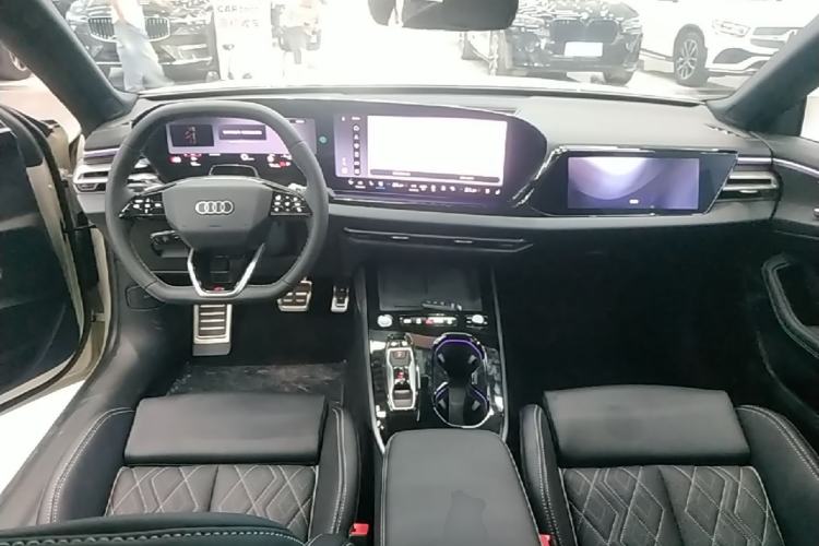 Used Audi A5L Sportback 2026 TFSI 150kW Premium quattro Model Center Console